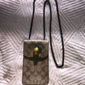 Brand New Lemon Coach Crossbody!🍋